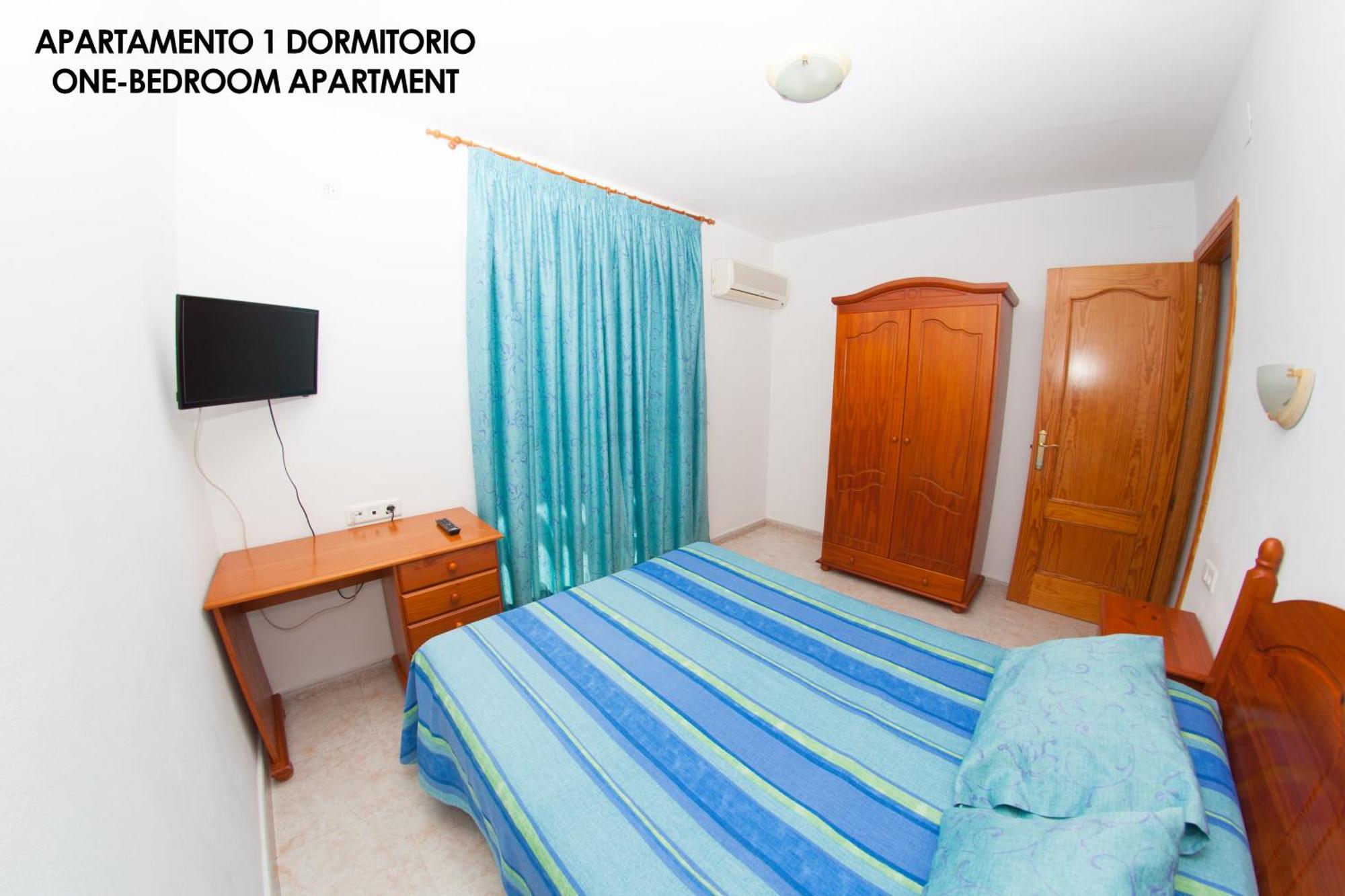 Apartamentos Rurales Santos Benajarafe Quarto foto