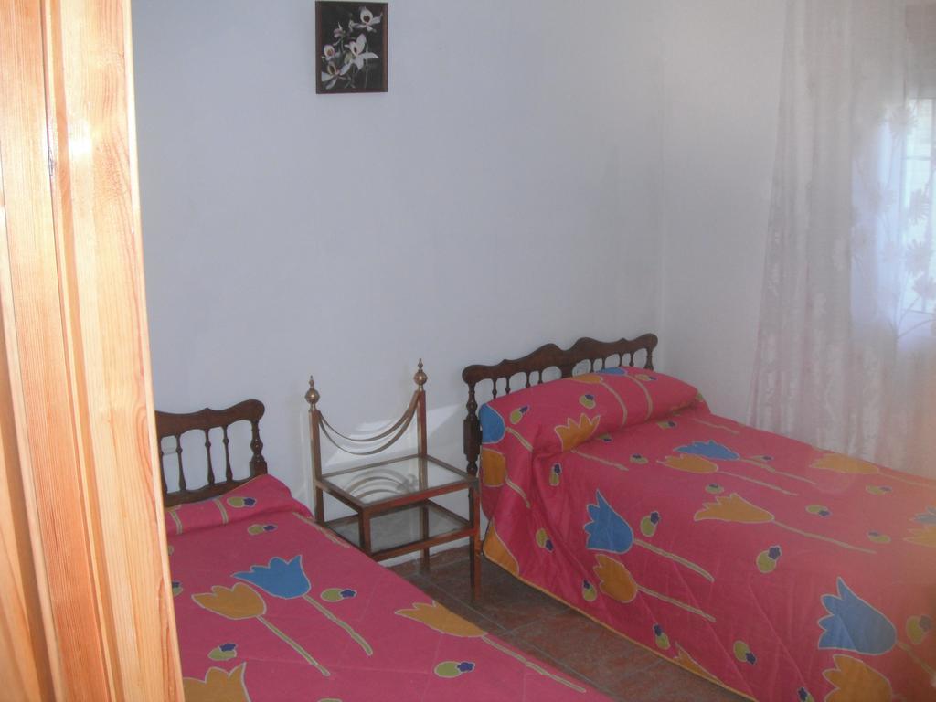 Apartamentos Rurales Santos Benajarafe Quarto foto